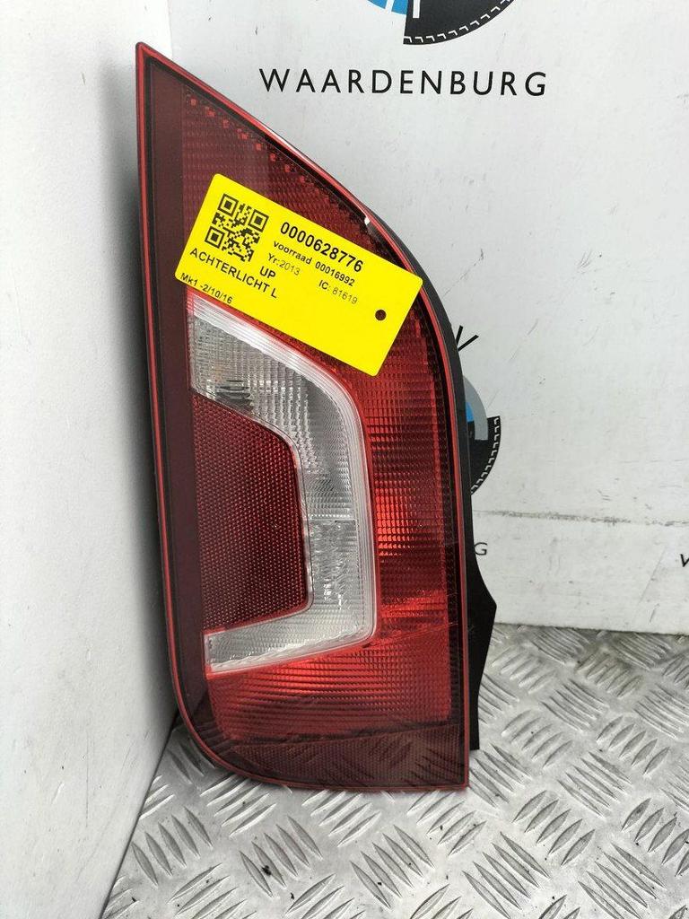 VOLKSWAGEN UP 1.0 easy up! BlueM.  ACHTERLICHT L 1S0945095D, Ophalen of Verzenden, Gebruikt, ARN erkend