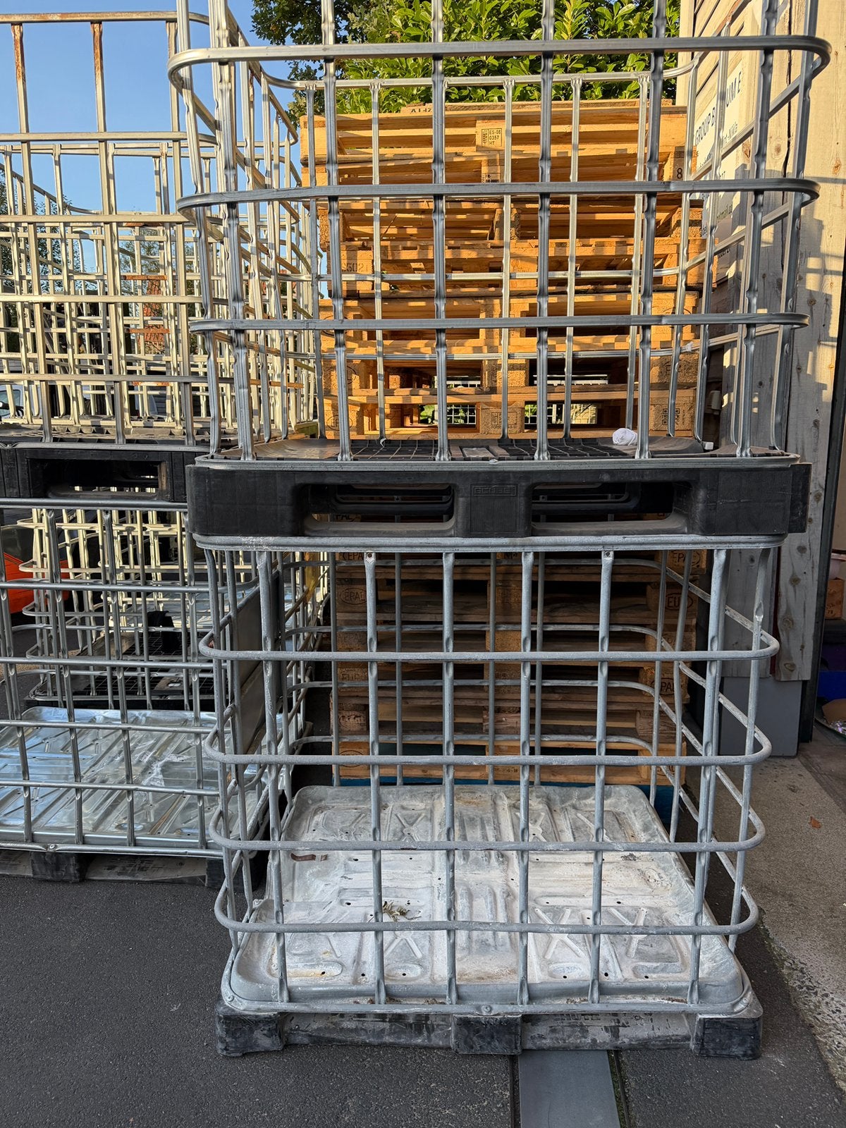 IBC containers, Doe-het-zelf en Bouw, Ophalen, Gebruikt, Krat