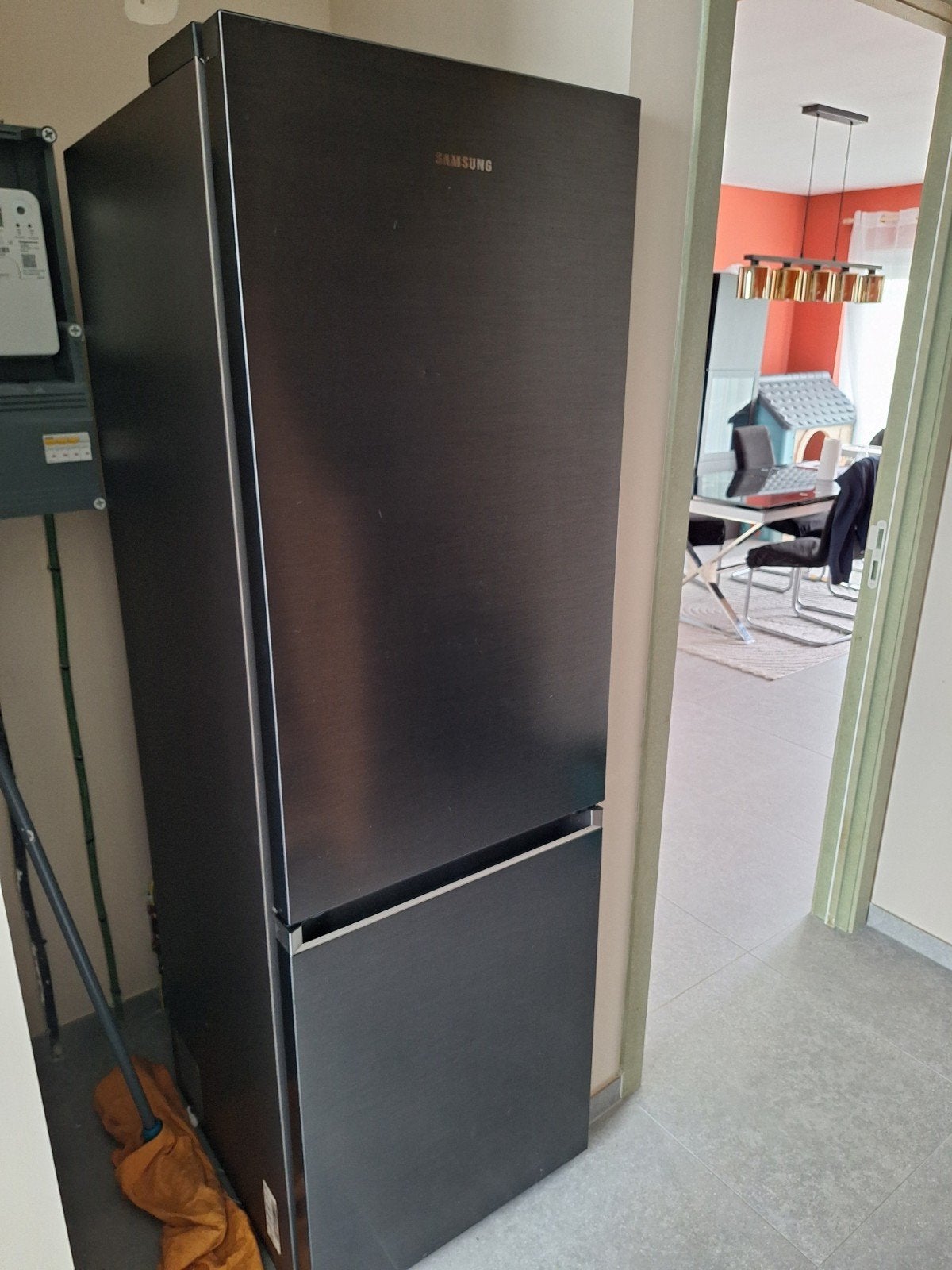 Ensemble frigo table vitrine et meuble tv, Enlèvement