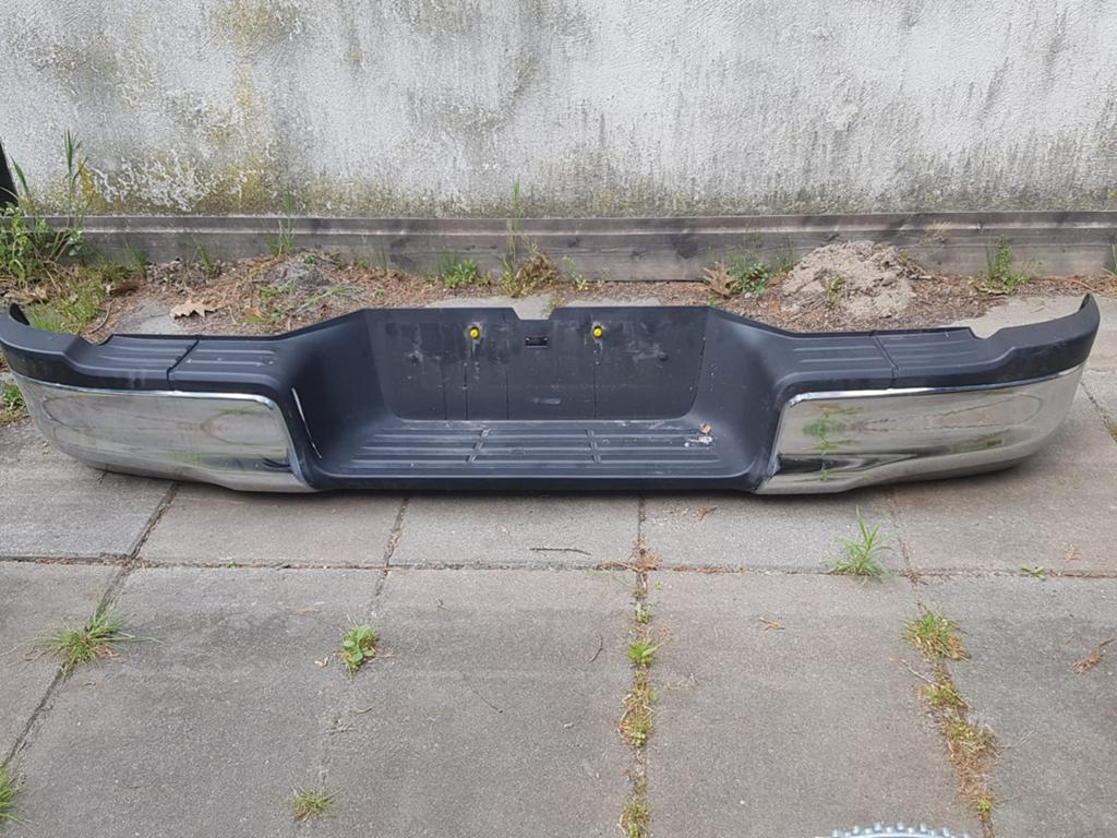 Toyota hilux achterbumper, Ophalen, Toyota