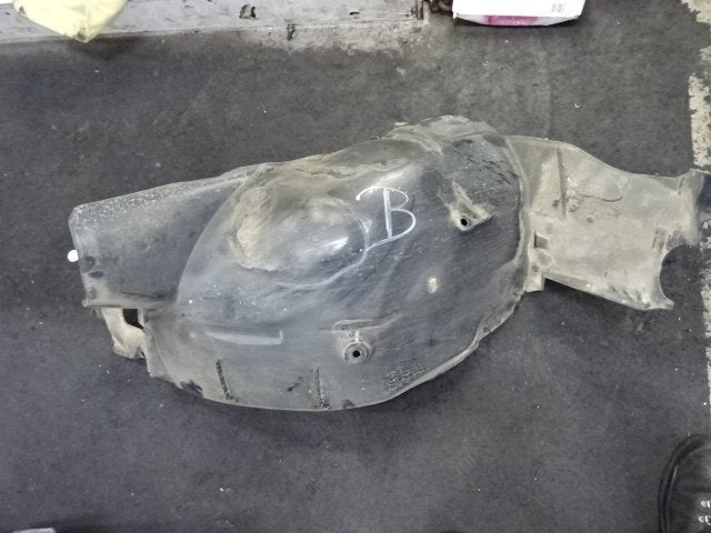 BINNENSPATSCHERM LINKS VOOR Mercedes-Benz A (W169), Gebruikt, Voor, Mercedes-Benz, Spatbord