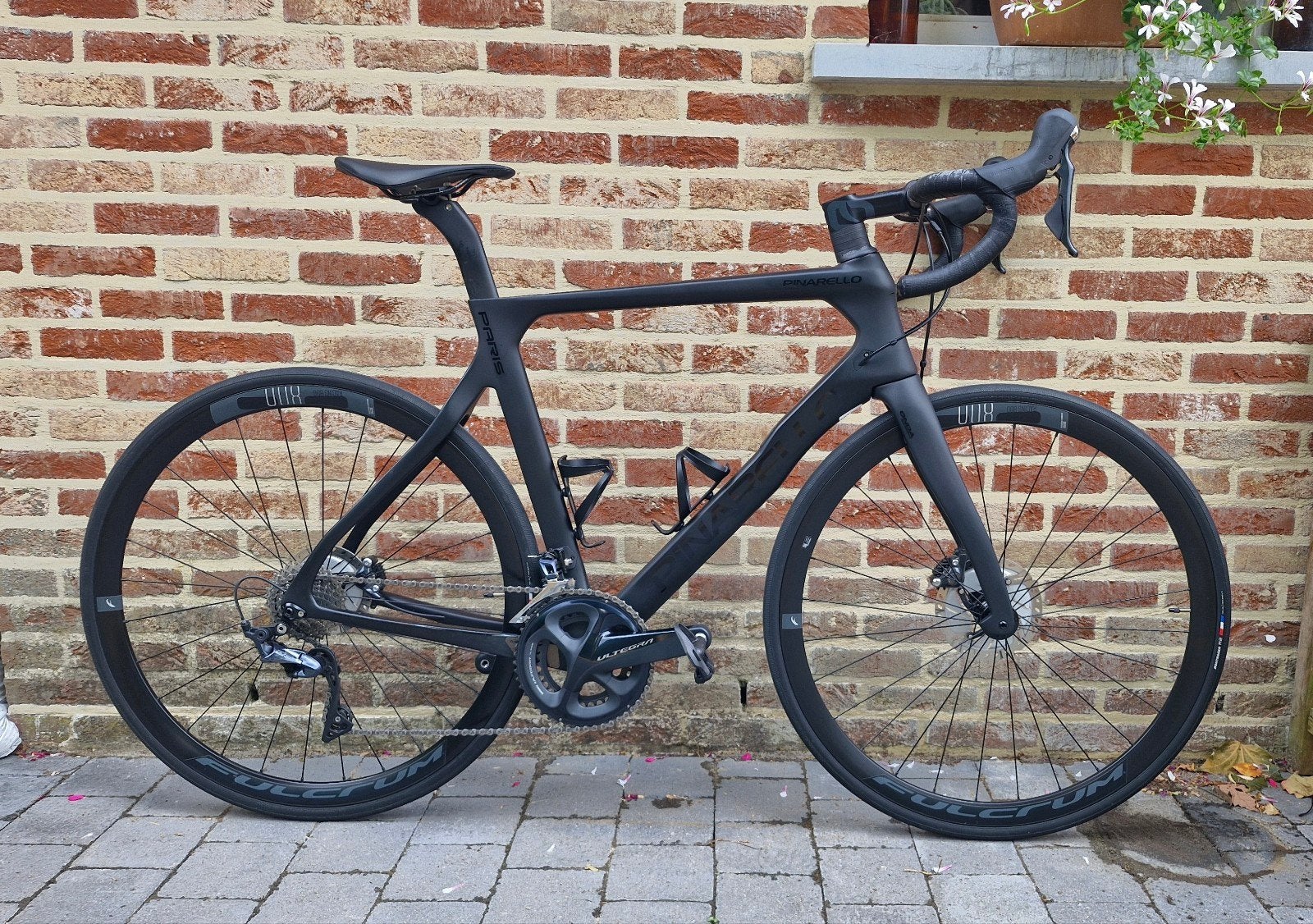 Racefiets Pinarello Paris, Fietsen en Brommers, Ophalen, Carbon, Zo goed als nieuw, Schijfrem