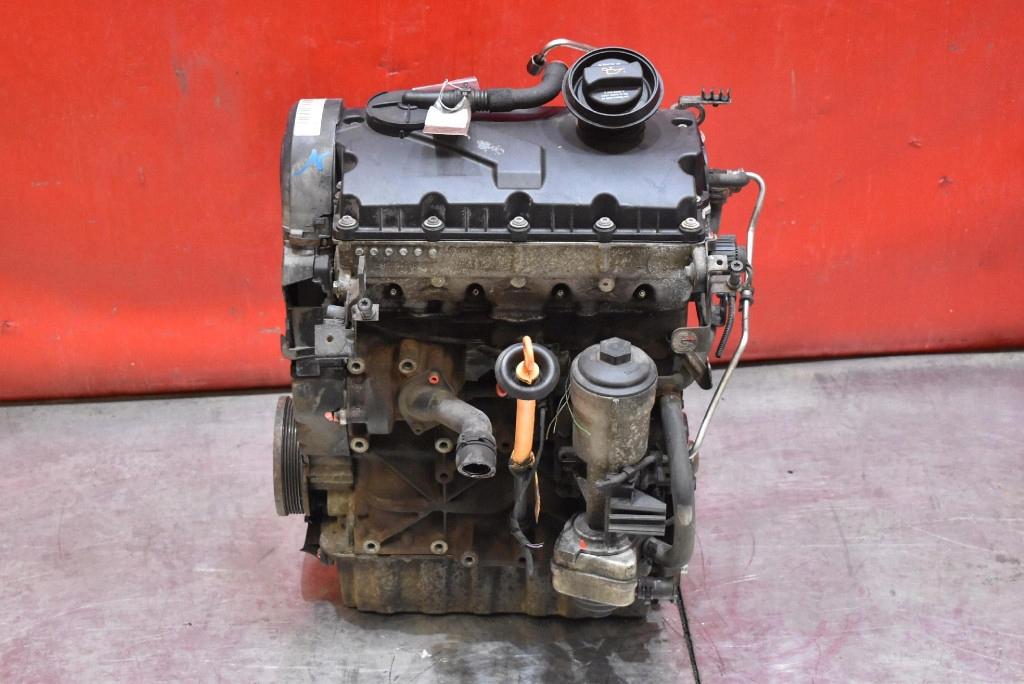 Moteur BXE Nu A3 TOLEDO GOLF PASSAT SUPERB ALTEA AUDI TOURAN, Autos : Pièces & Accessoires, Moteurs & Accessoires, Envoi, Utilisé