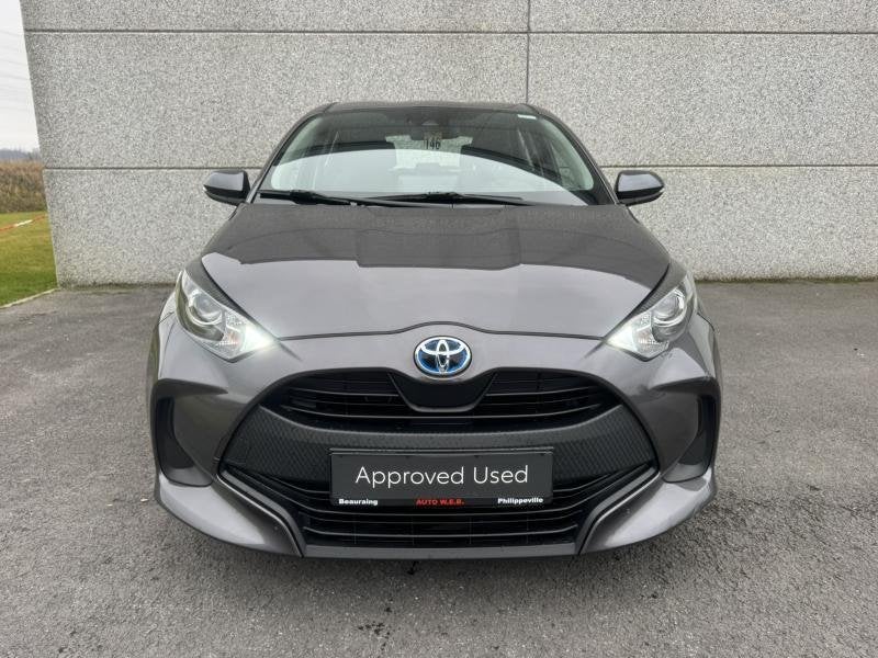 Toyota Yaris 1.5 Hybrid e-CVT Dynamic, Achat, Euro 6, https://public.car-pass.be/vhr/1181c295-7457-4e60-bdf7-e79af4b7df55, Autres couleurs