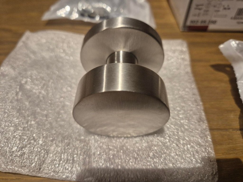 Startec: Deurkrukgarnituur * 2 stuks, nieuw in verpakking *, Enlèvement ou Envoi, Neuf, Inox, Loquet ou Poignée