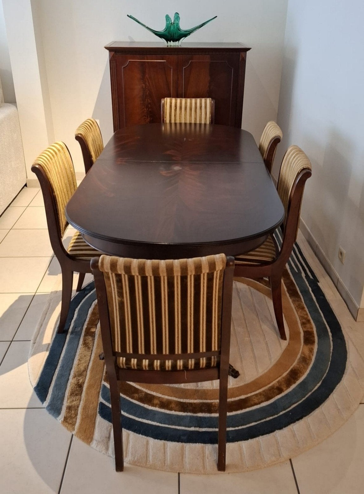 Table merisier + 6 chaises et armoire, Antiquités & Art, Enlèvement