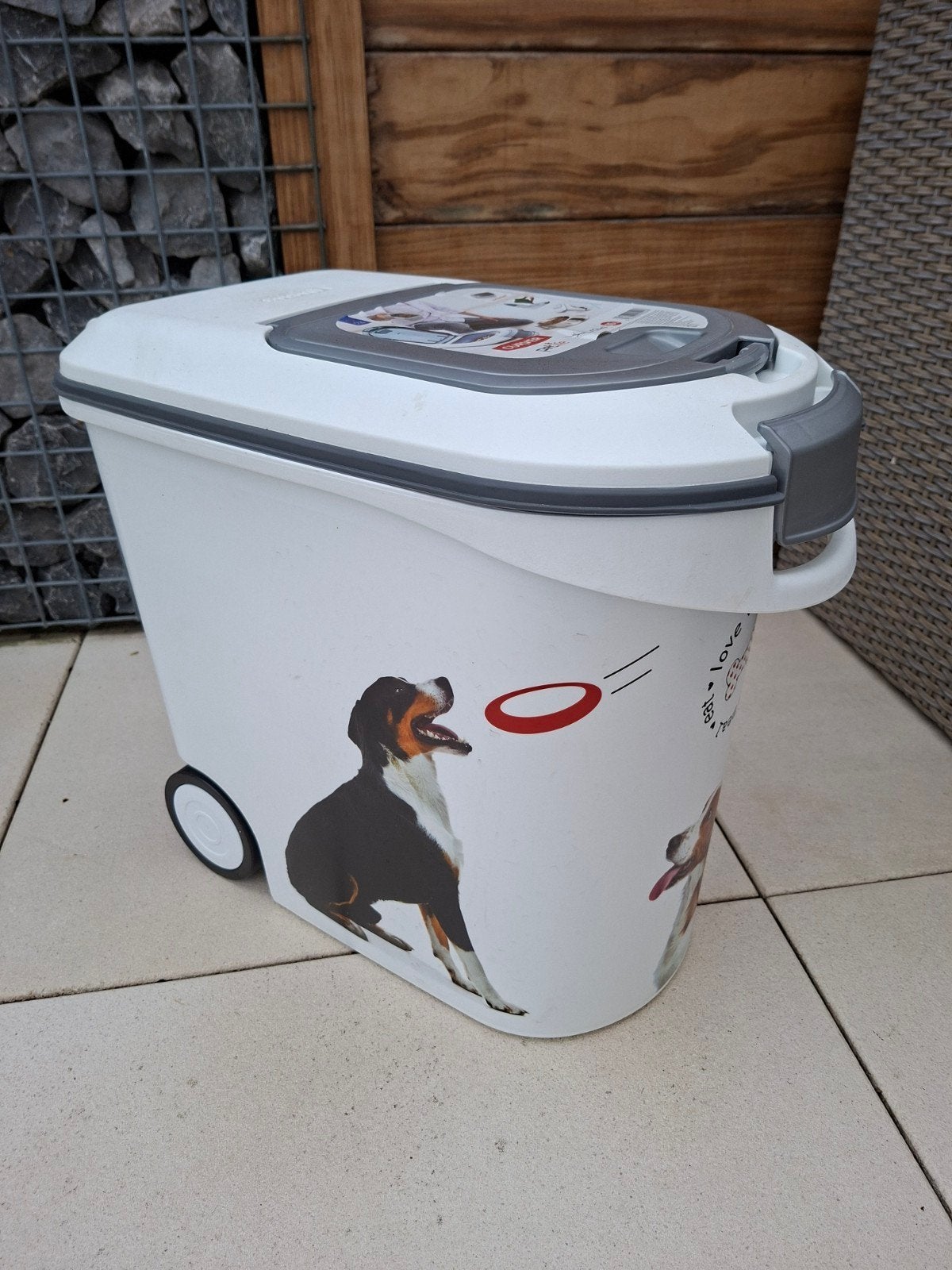 Hondenvoer container, Animaux & Accessoires, Nourriture & Bols pour chiens, Enlèvement