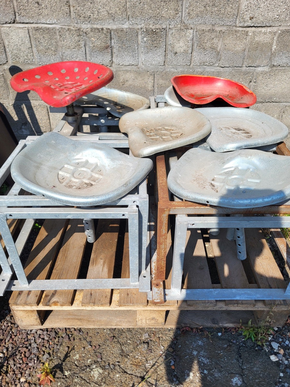 Choisir des chaises, Articles professionnels, Enlèvement