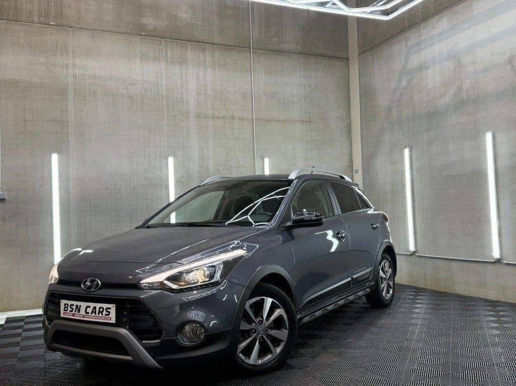 HYUNDAI I20 ACTIVE/AUTOMAAT/CARPLAY/CAMERA/LANE/GARANTIE, Auto's, Stof, Euro 6, 74 kW, Zilver of Grijs