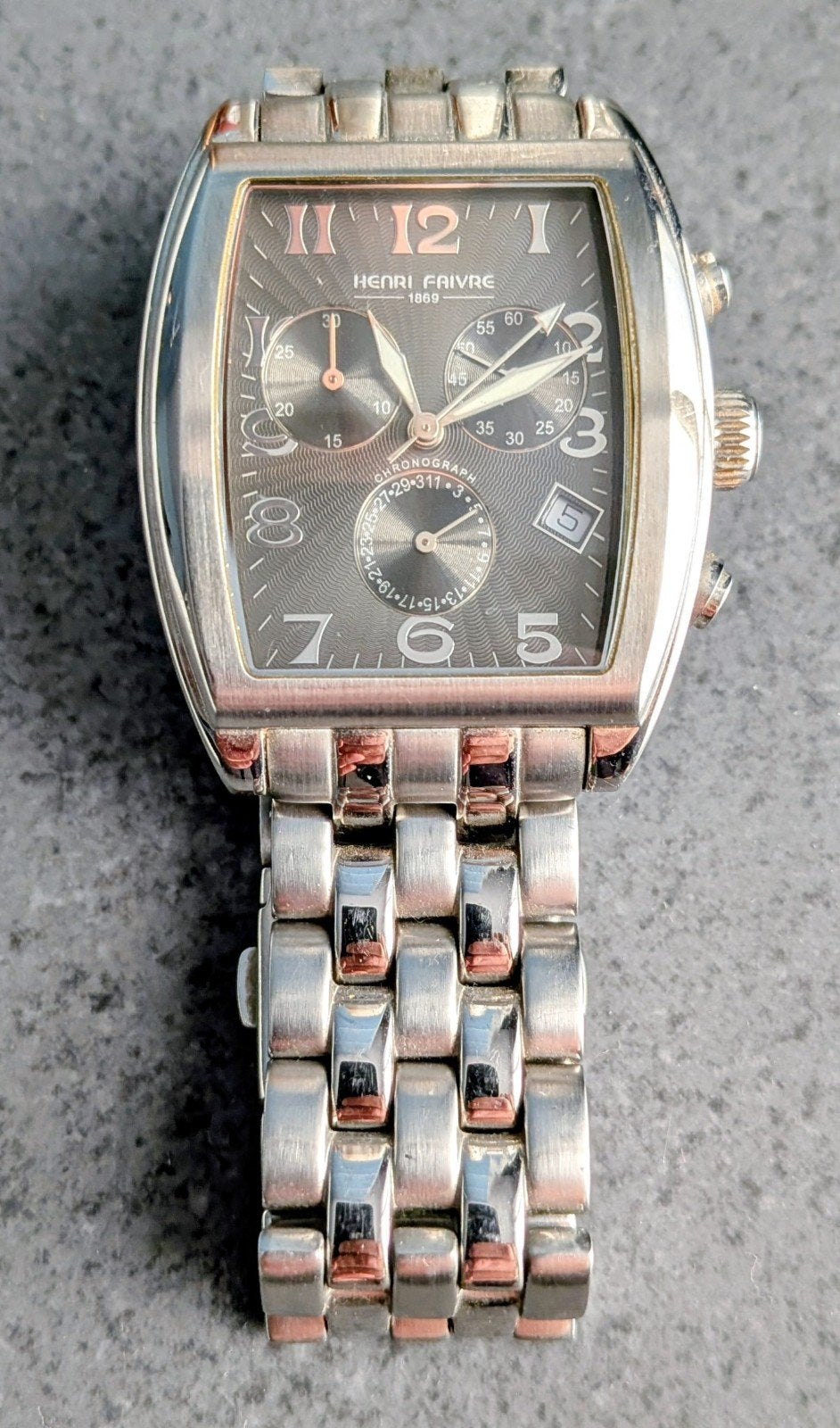 Henri Favre 1869 Chronograph – P-7997-GG3, Montre-bracelet, Autres marques, Acier, Enlèvement