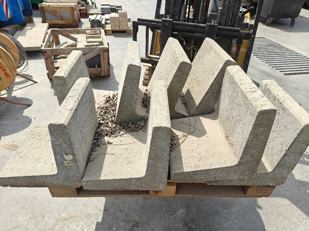 Keerwanden, Ophalen, 25 tot 50 cm, Nieuw, Beton