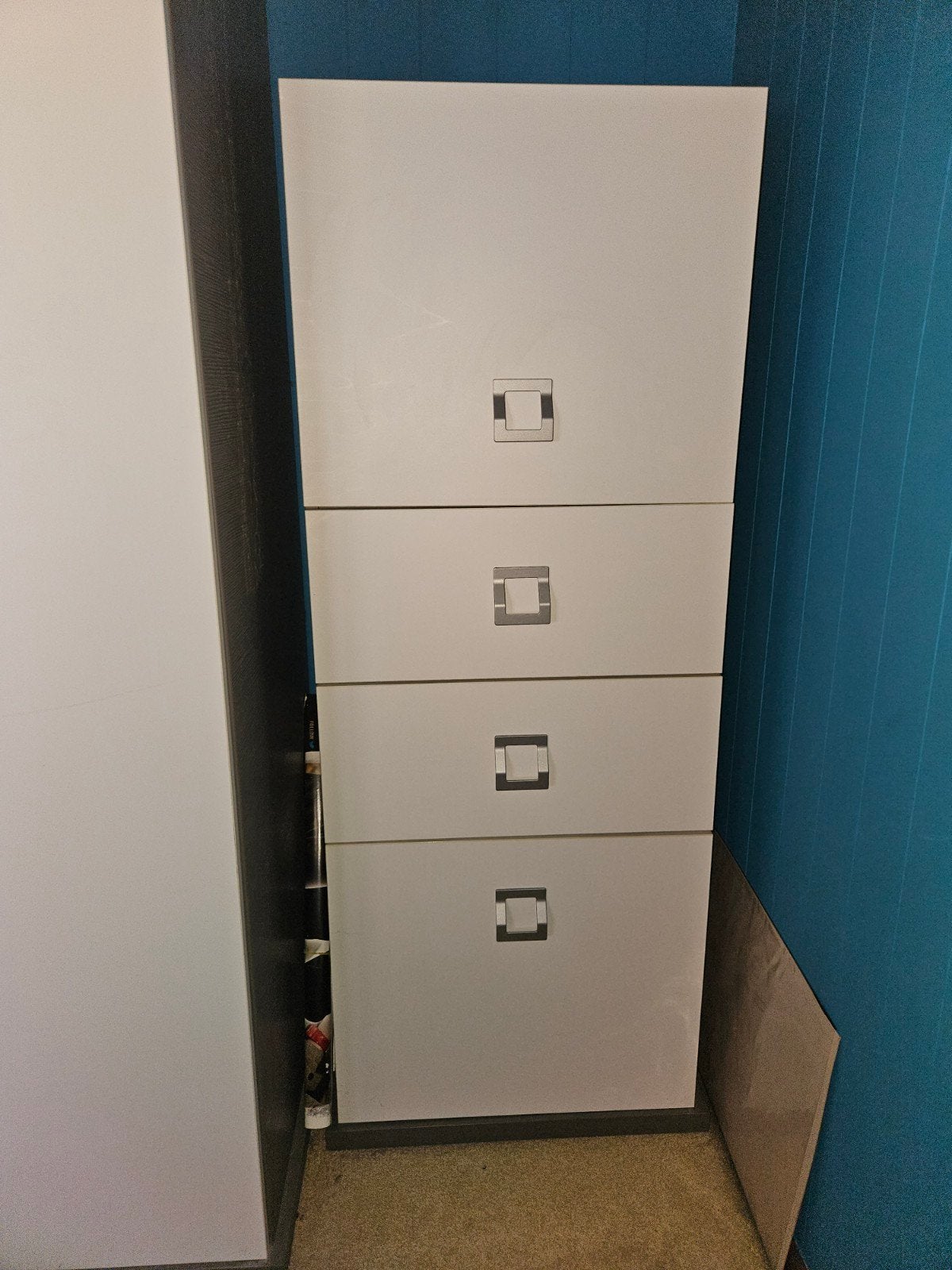 Kleerkast en wandkastje, Enlèvement, Comme neuf