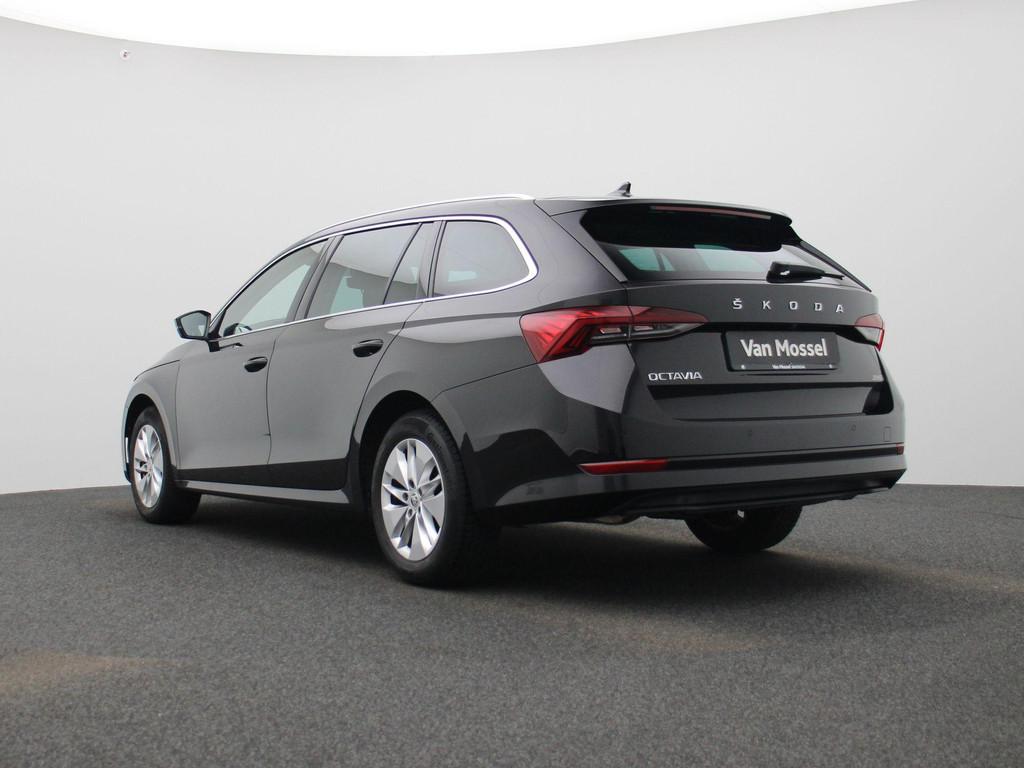 Skoda Octavia Combi 2.0 CRTDI 85kW Clever Camera | PDC V+A |, Auto's, Skoda, Voorwielaandrijving, Stof, Gebruikt, Zwart