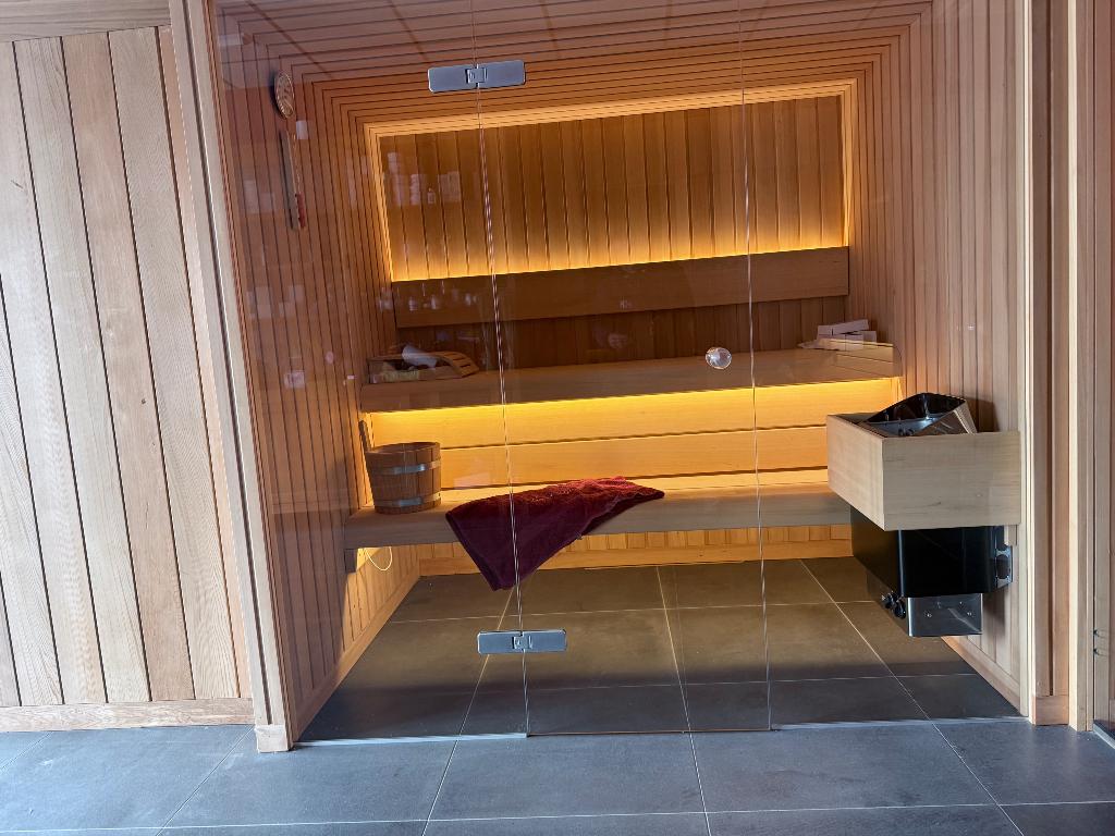 Sauna, Sport en Fitness, Sauna, Ophalen, Nieuw, Fins of Traditioneel, Complete sauna
