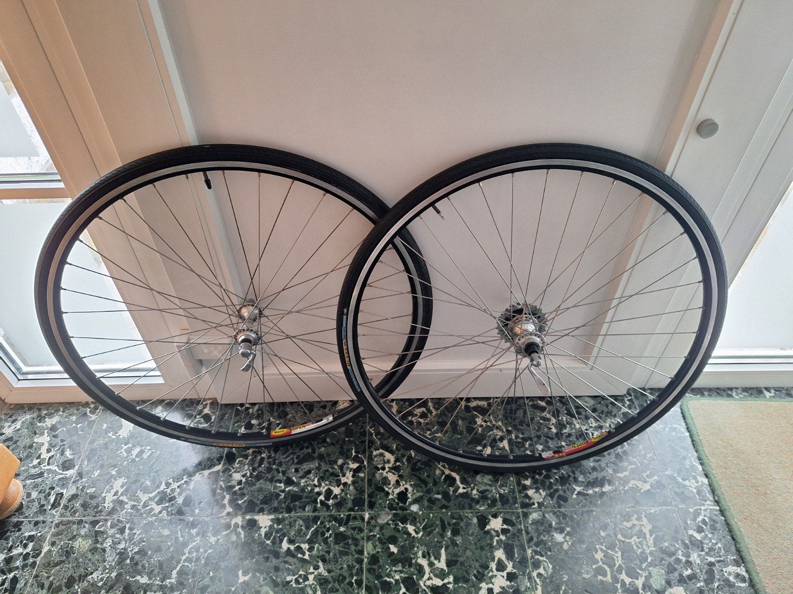 Paire de roues Mavic, cassette Campagnolo 8v, Vélos & Vélomoteurs, Enlèvement, Roue