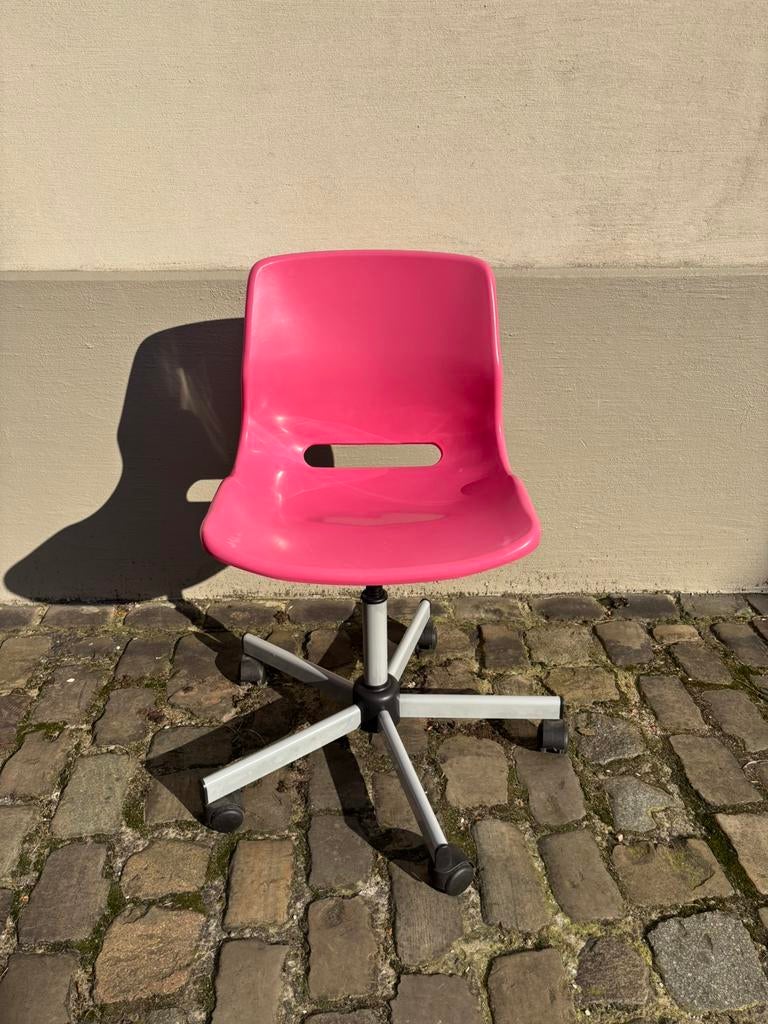Roze kinderbureaustoel IKEA (SNILLE), Huis en Inrichting, Ophalen, Gebruikt, Roze, Bureaustoel