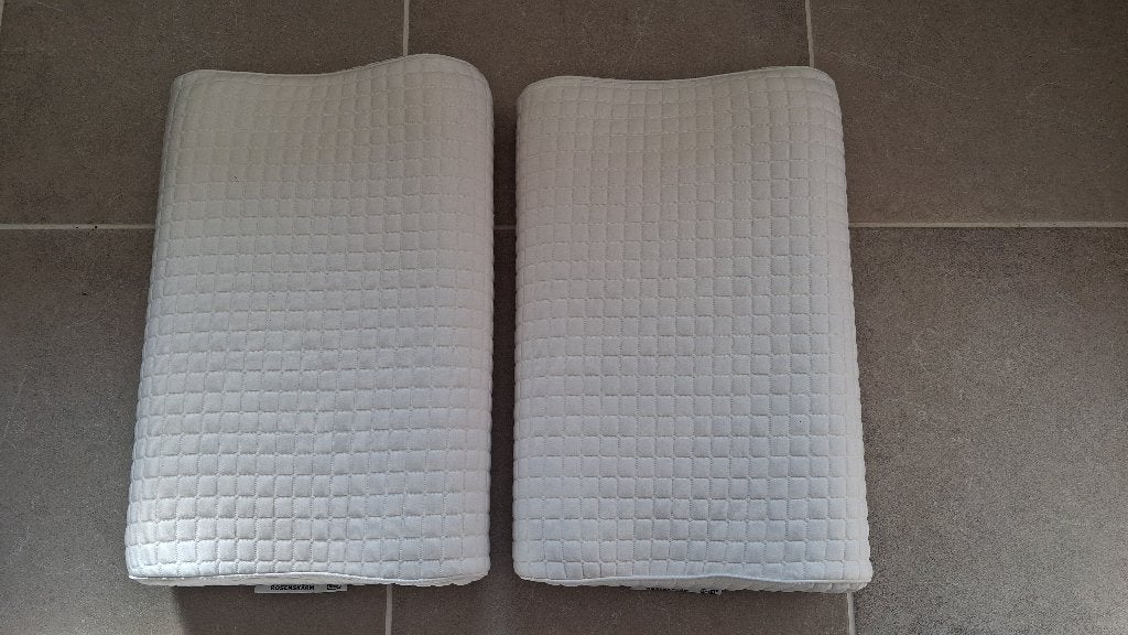 6 oreillers ergonomiques, Oreiller, Comme neuf, Enlèvement, Rectangulaire