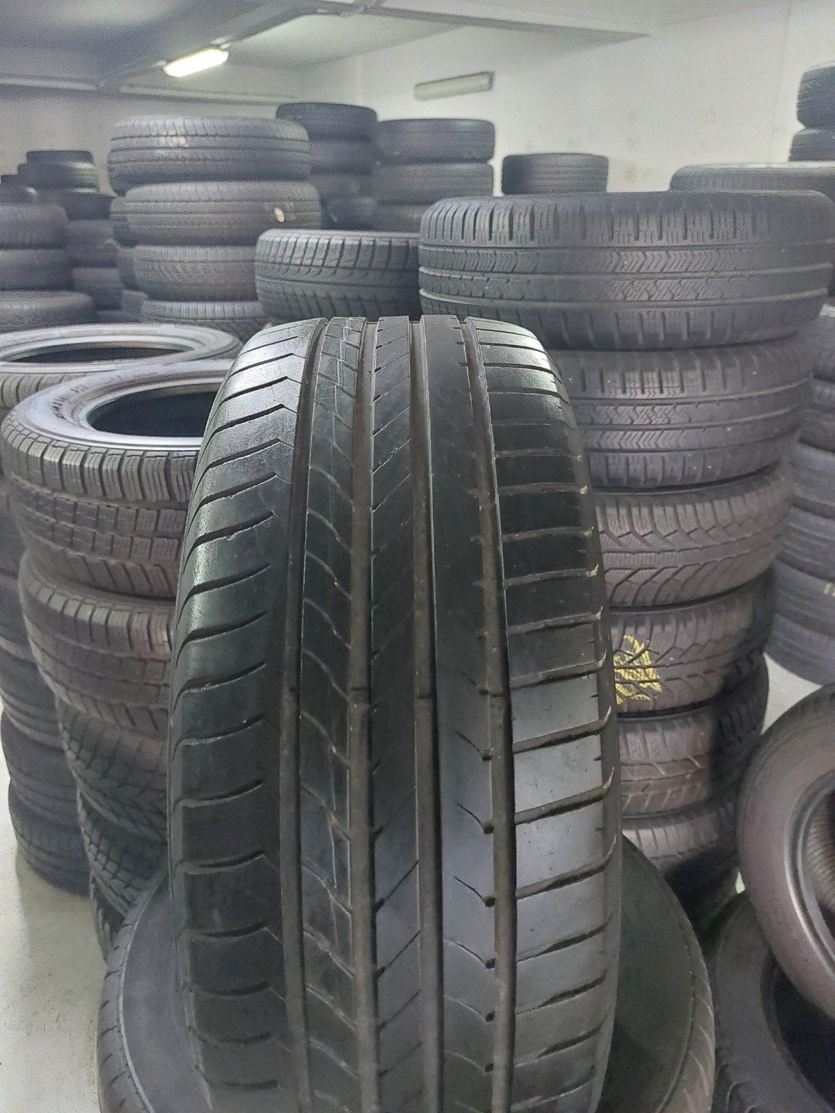 21550r17 215 50 r17 215/50/r17 goodryer avec montage, Ophalen of Verzenden