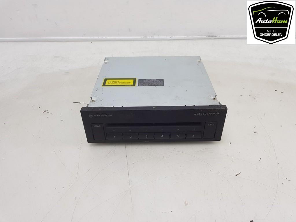 CHARGEUR CD Volkswagen Golf V (1K1) (|1K0035110|), Autos : Pièces & Accessoires, Autres pièces automobiles, Volkswagen, Utilisé