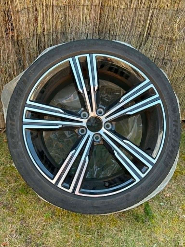 volvo velg 19 inch zeer goede staat !, Gebruikt, Velg(en), 235 mm, All Season