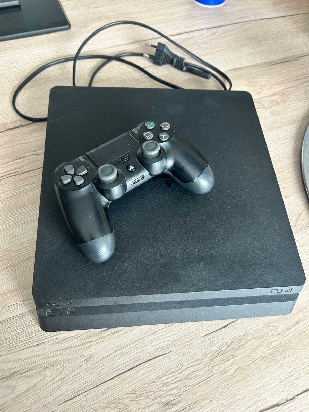PS4 + controller, Games en Spelcomputers, Spelcomputers | Sony PlayStation 4, Ophalen, Zo goed als nieuw