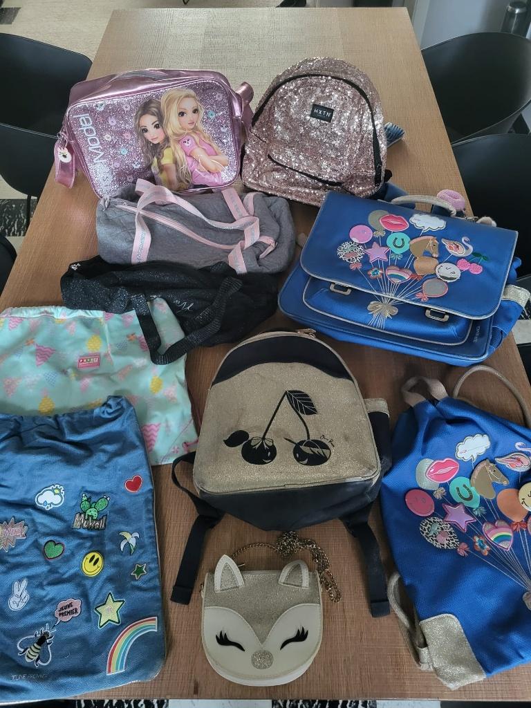 boekentas turnzak rugzak, Handtassen en Accessoires, Tassen | Schooltassen, Schoudertas, Zwart, Ophalen