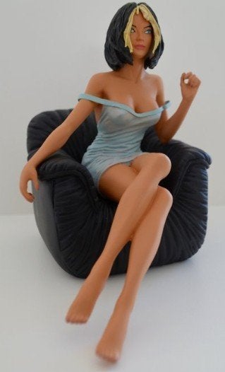 Beeldje / statuette ‘Jessica blauw kleedje / robe bleue’, Collections, Personnages de BD, Enlèvement, Autres personnages, Neuf