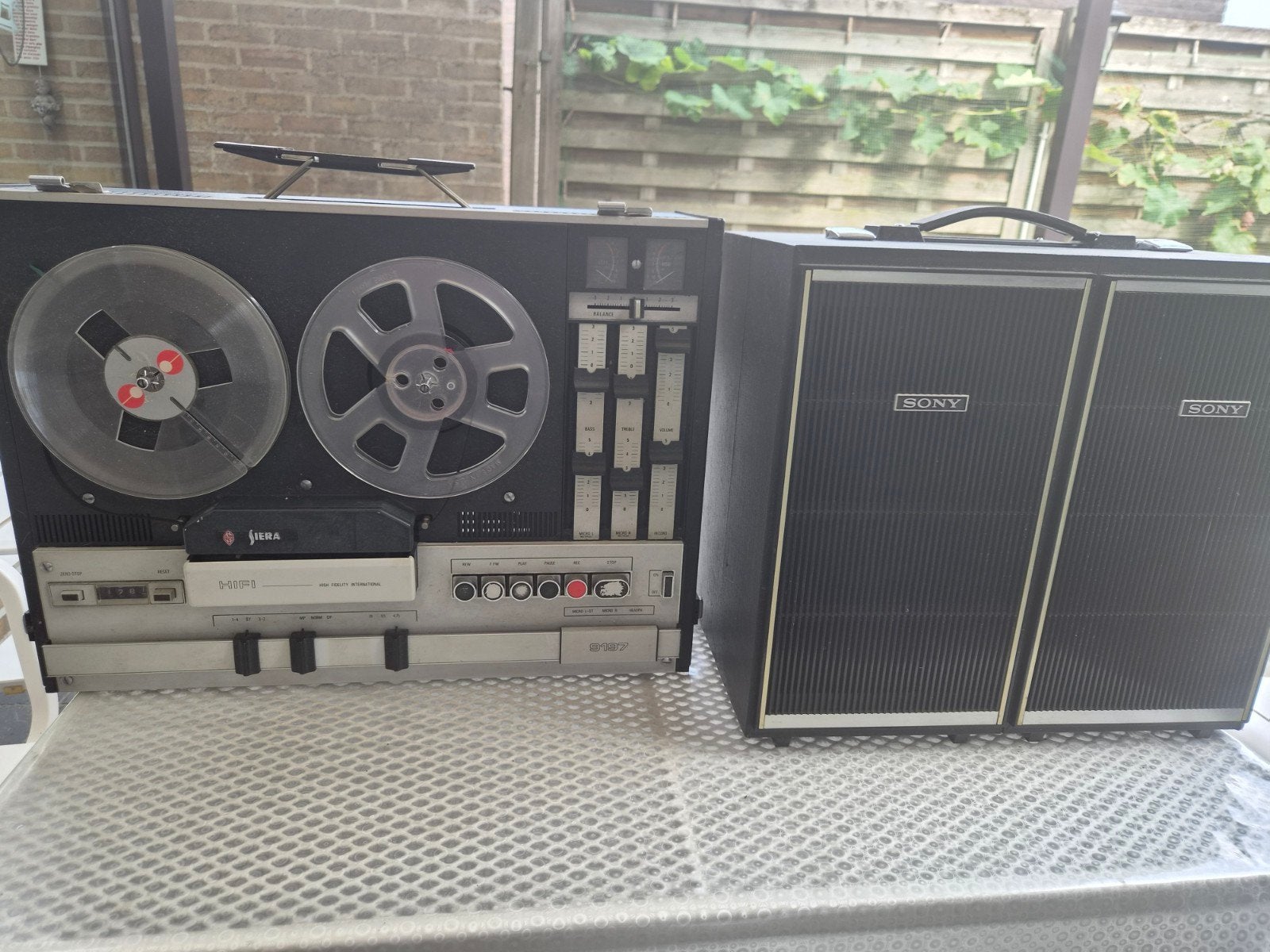 2 bandop, Philips(Sierra) Sony, Audio, Tv en Foto, Ophalen