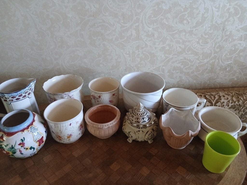 10tal cache-pots en andere, Enlèvement