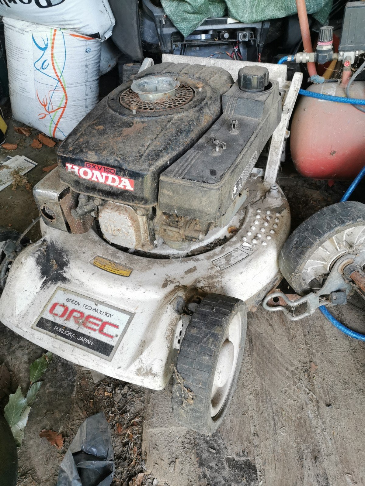 Grasmaaier voor onderdelen met Honda moter Gxv 160, Tuin en Terras, Grasmaaiers, Ophalen