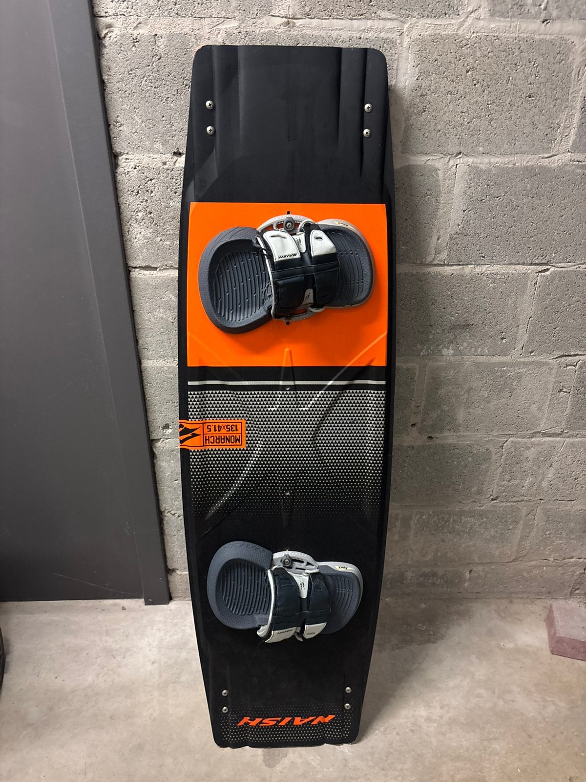 Kiteplank - Naish Monarch, Watersport en Boten, Kitesurfen, Ophalen, Zo goed als nieuw
