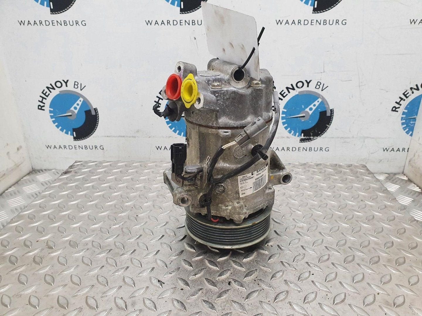 RENAULT CLIO AIRCO COMPRESSOR / AIRCOPOMP 2019, Ophalen of Verzenden, Gebruikt, ARN erkend