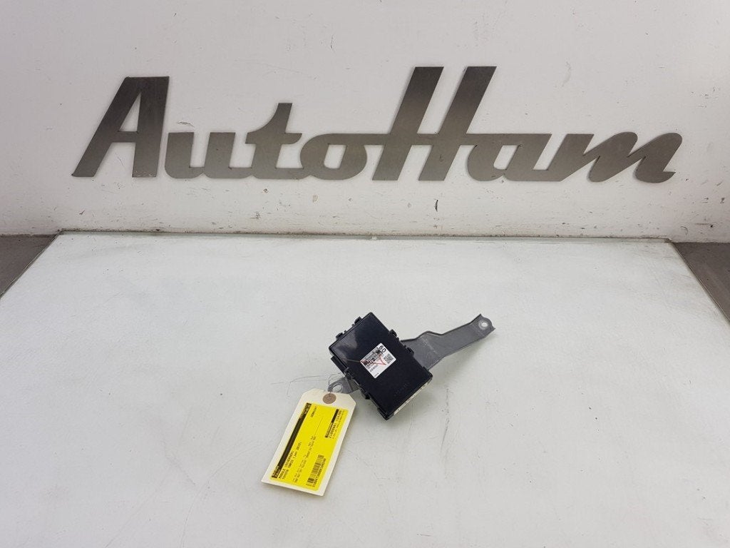 ORDINATEUR DIVERS C Toyota Yaris III (P13) (|896900D090|), Utilisé, Toyota
