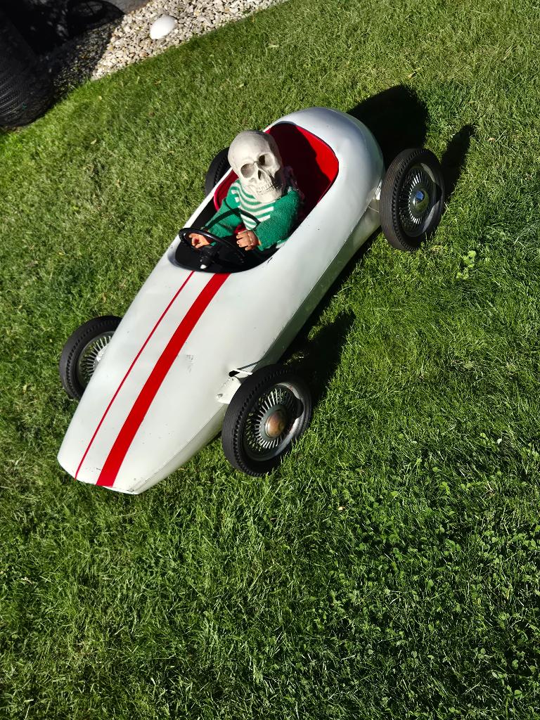 Voiture à pédales ancienne trapauto ferrari midget, Enlèvement