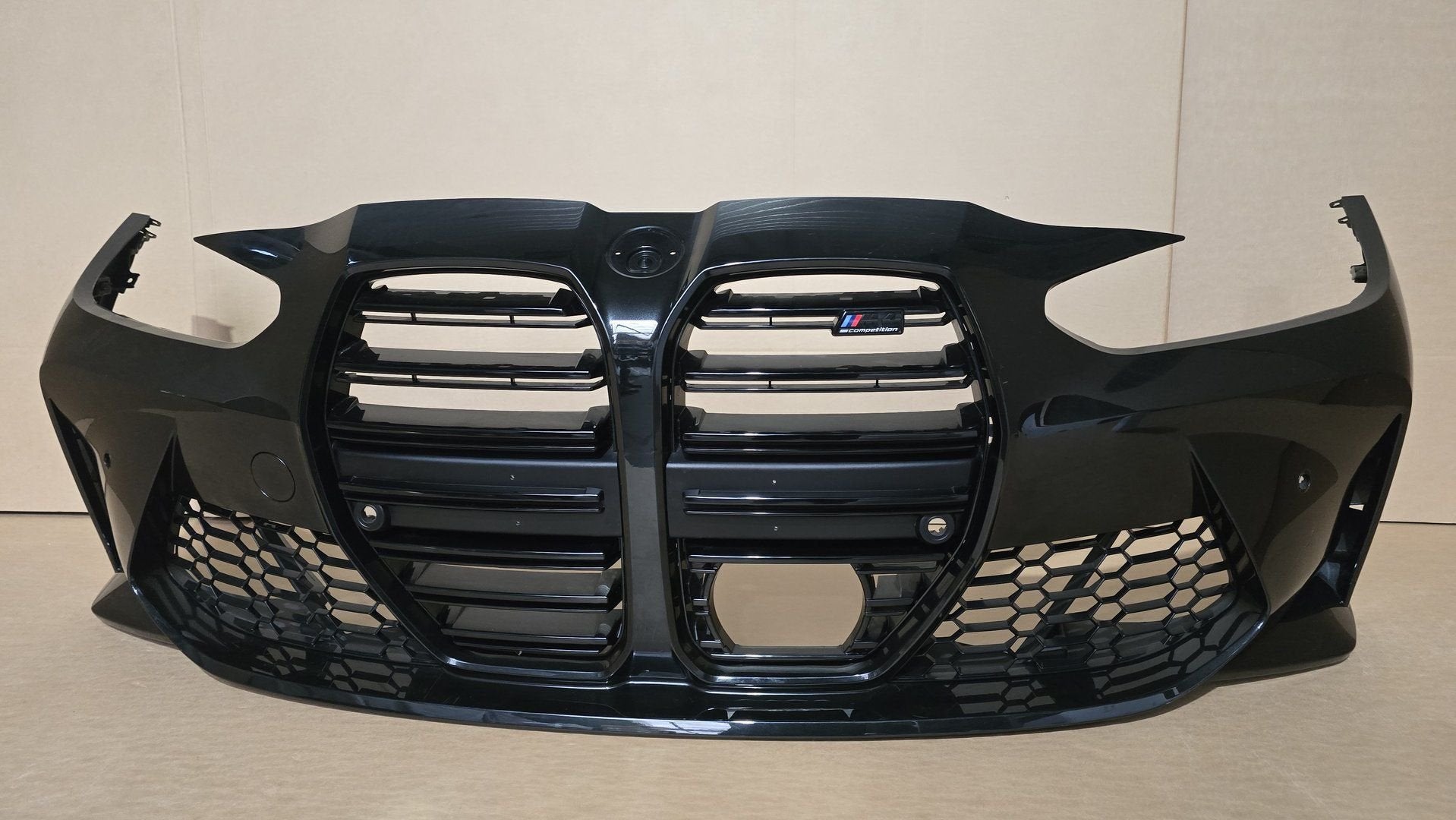 Voorbumper BMW M4 G82 G83 Competition ORIGINEEL 51117884094, -, Origine de la pièce connue, Utilisé, Avant