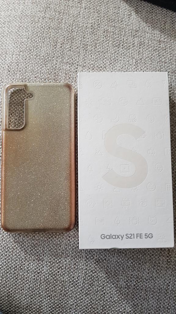 Coque dorée pailette, Samsung S21FE, Télécoms, Téléphonie mobile | Housses, Coques & Façades | Samsung, Enlèvement ou Envoi, Utilisé