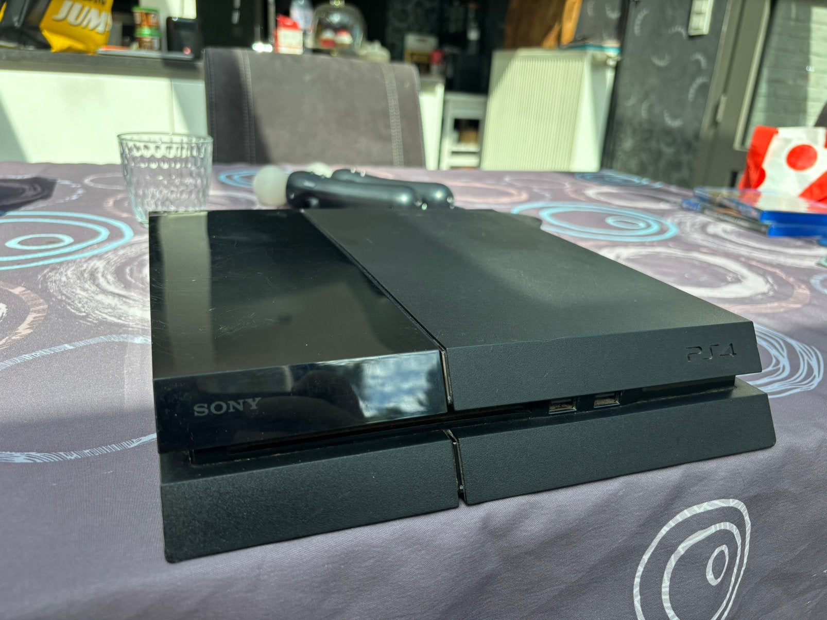 Playstation 4 standard (câbles) + 3 controllers, Enlèvement ou Envoi, Utilisé
