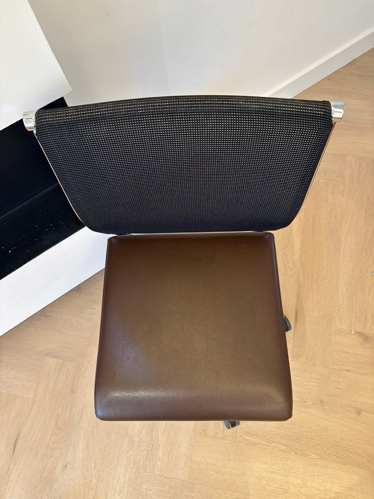 MOVING Attiva design bureaustoelen / vergaderstoelen, Huis en Inrichting, Ophalen, Zo goed als nieuw