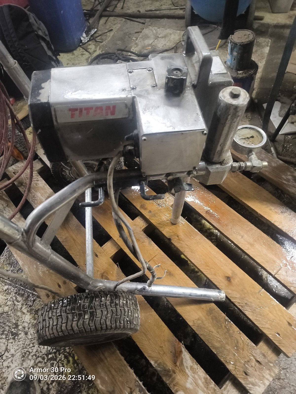 airless titan, Bricolage & Construction, Matériel de peinture, Enlèvement, Utilisé