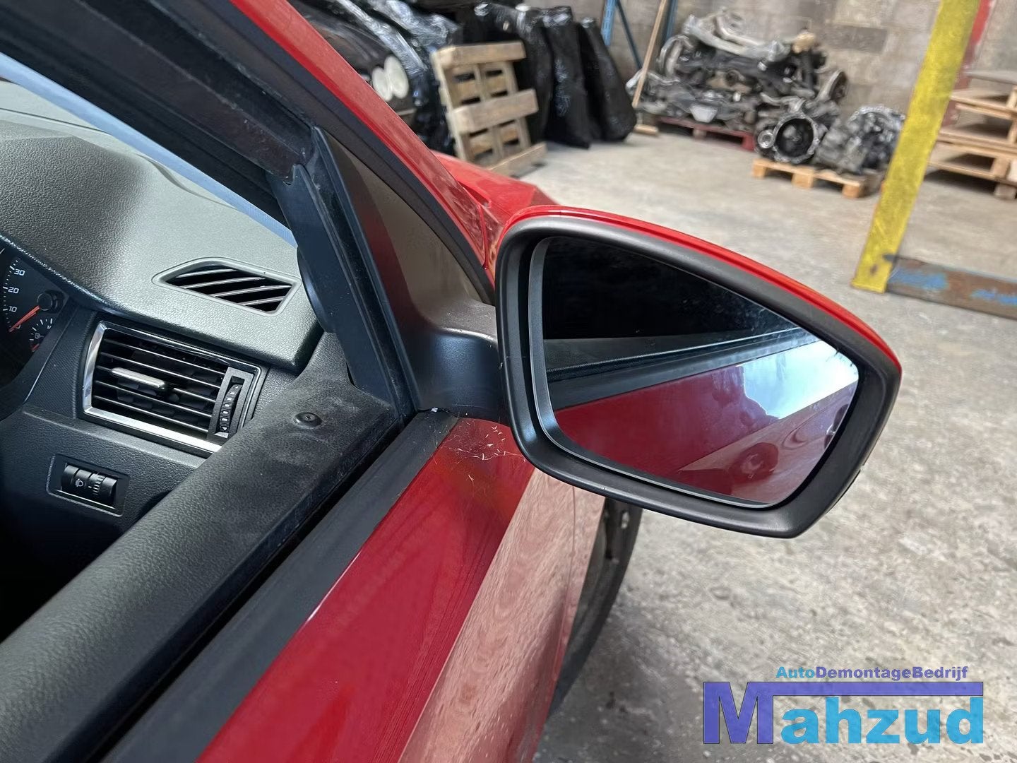 SEAT TOLEDO 4 Rood rechts spiegel 2012-2019, Gebruikt, Autovia A-2, Km 585 585
08760  Martorell, ES, SEAT S.A., Customercare@seat.es