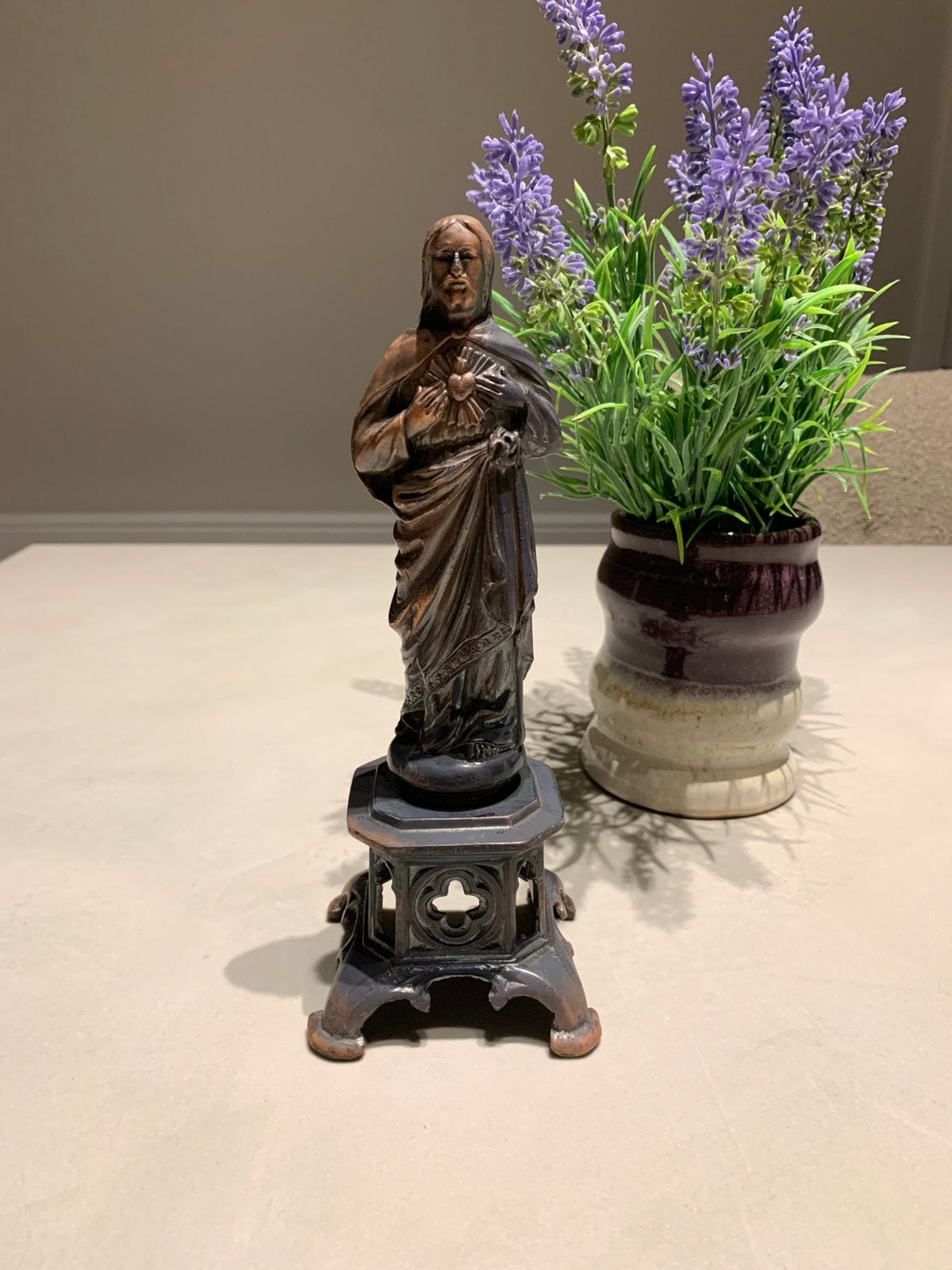 Ancienne statue antique du Sacré-Cœur de Jésus — patinée, Enlèvement ou Envoi