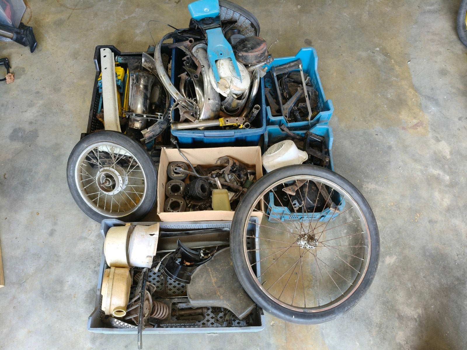 partij solex onderdelen in een koop   ., Enlèvement