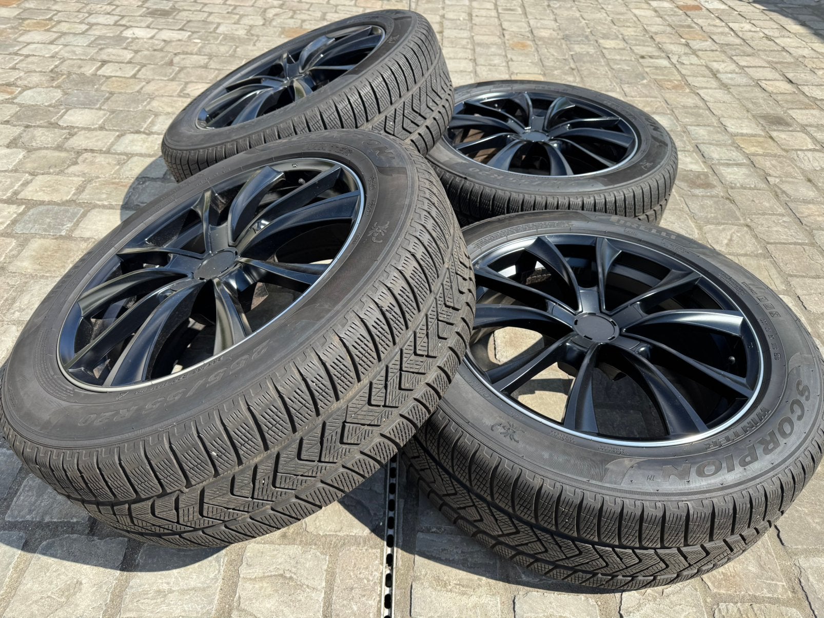 Mercedes G63 20inch winterset, Ophalen, Gebruikt, 255 mm, Winterbanden