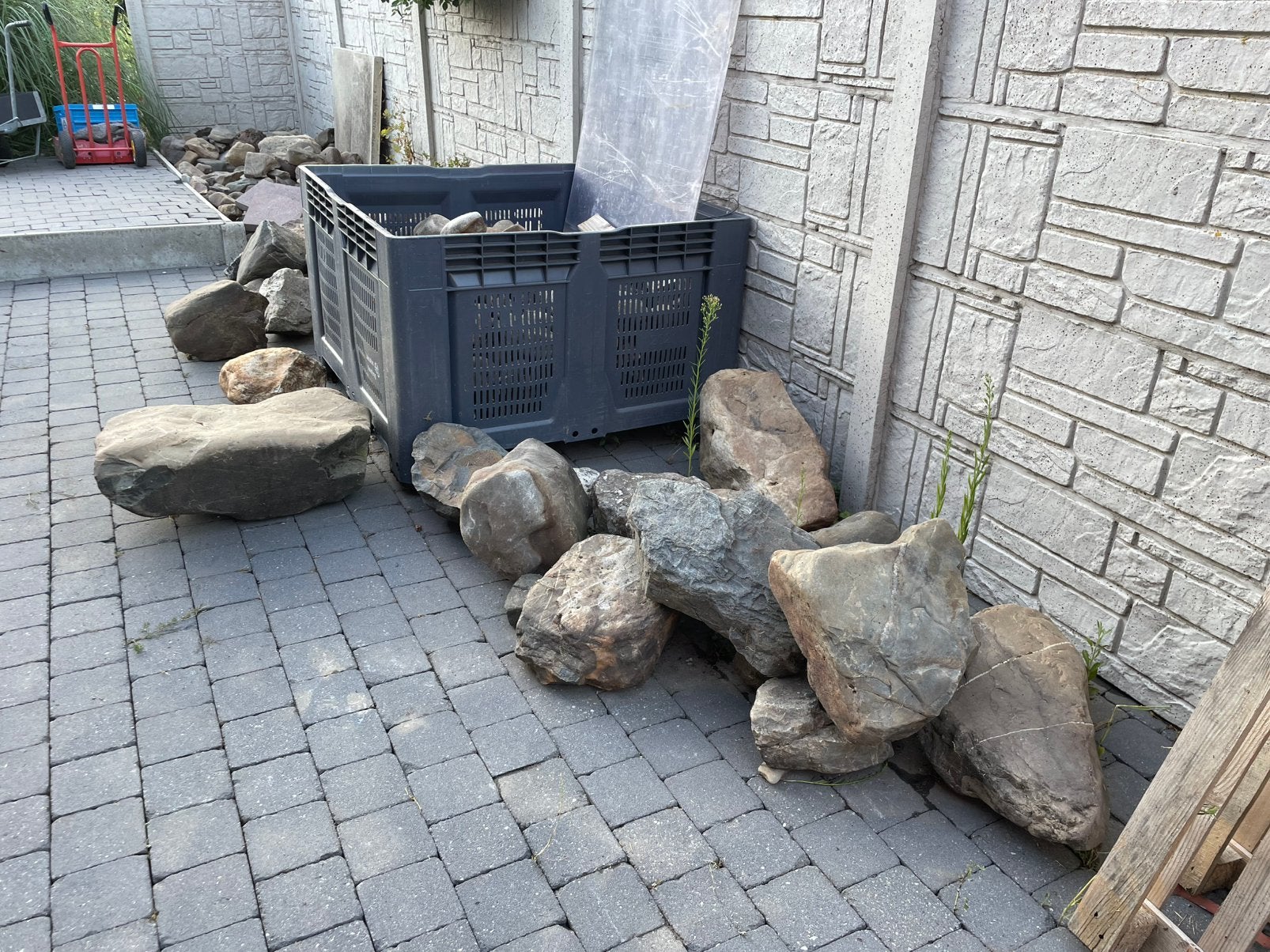 Stenen voor vijver/tuin, Ophalen, Zo goed als nieuw