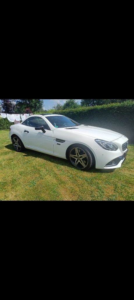 Mercedes SLC Final Édition AMG line, Autos, Cuir et Alcantara, Achat, 135 kW, Carnet d'entretien