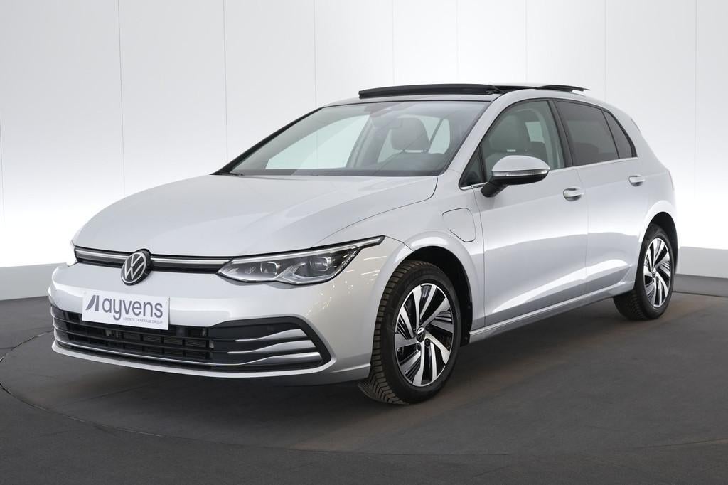 (2EWK077) VOLKSWAGEN GOLF VIII, Auto's, Gebruikt, Alcantara, Plug-in hybride, 5 zetels