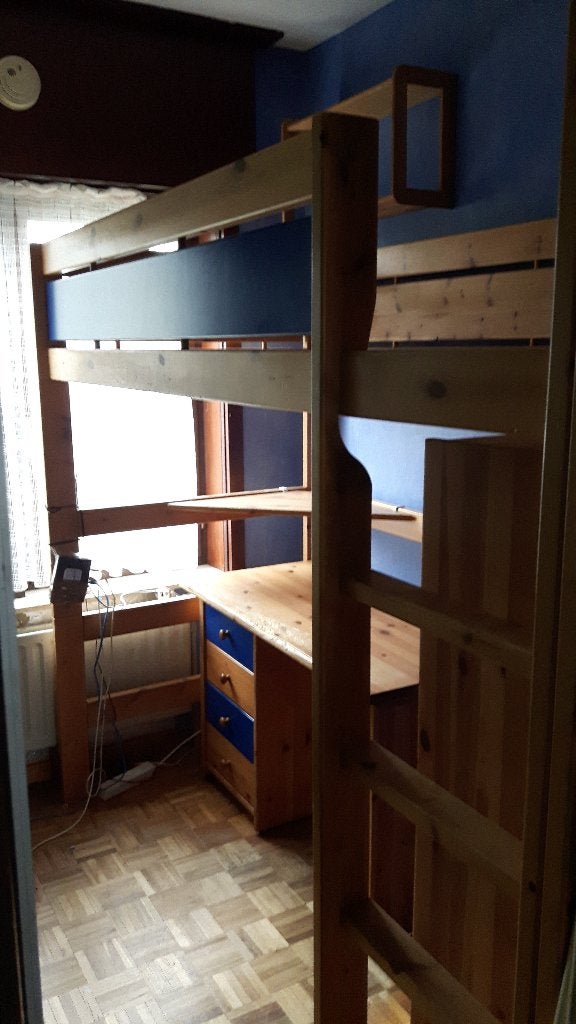 Hoogslaper met kast en bureau (niet meer aanwezig) er onder, Ophalen, Gebruikt, Hoogslaper