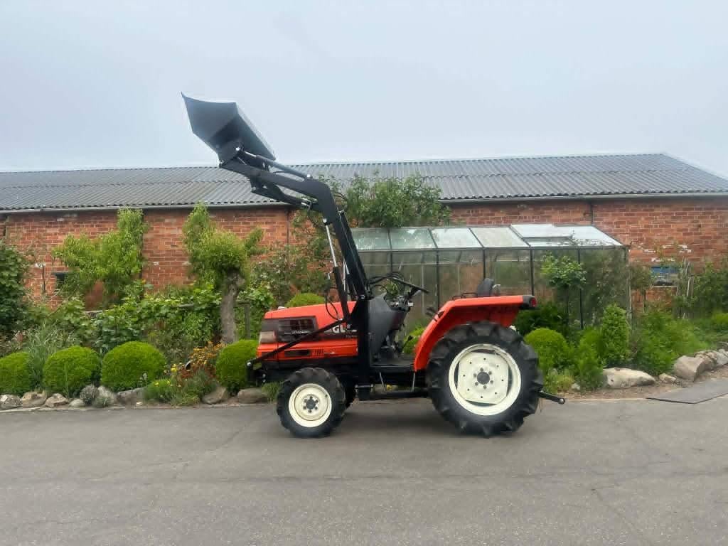 MINITRACTOR KUBOTA GL MET FRONTLADER/VOORLADER SERVOSTUUR, Zakelijke goederen, Landbouw | Tractoren, tot 2500, Gebruikt, Ophalen