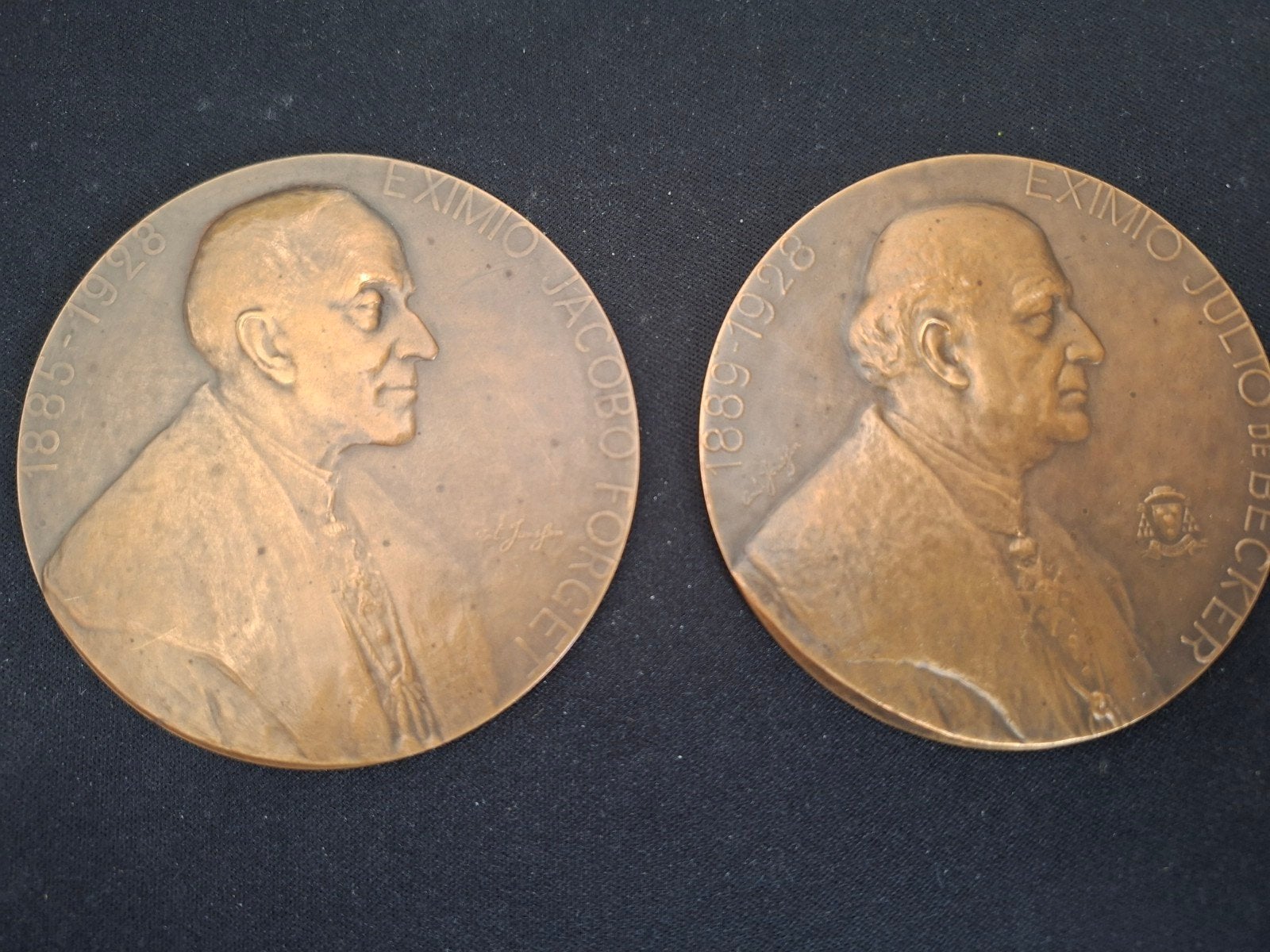 médaille bronze 1928 éminents théologiens université Leuven, Enlèvement ou Envoi