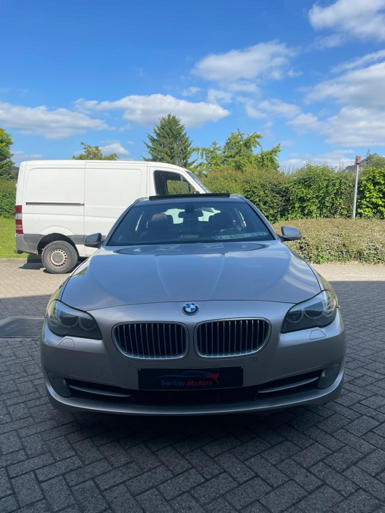 BMW 525D Touring executive/2012/218500/2.0D, Autos, BMW, Entreprise, Achat, Série 5, ABS, Phares directionnels, Régulateur de distance